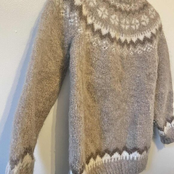 Hand Knit Icelandic Wool Sweater - Picture 1 of 7